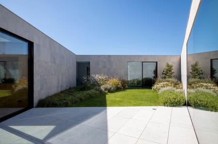 Loop House 
